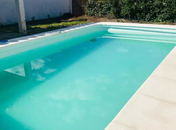 Casa En Villa Carlos Paz Con Pileta , Quincho Y Jardin A Pasos Del Centro