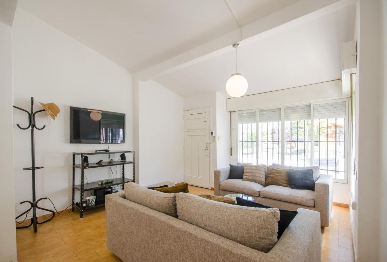 Casa En Carlos Paz Con Pileta , Quincho Y Jardin A Pasos Del Centro *