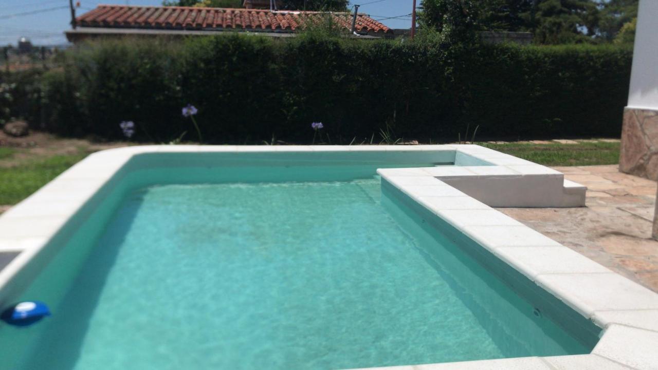 Casa En Carlos Paz Con Pileta , Quincho Y Jardin A Pasos Del Centro * Villa Carlos Paz