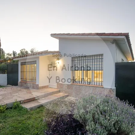 Casa En Villa Carlos Paz Con Pileta , Quincho Y Jardin A Pasos Del Centro Exterior photo